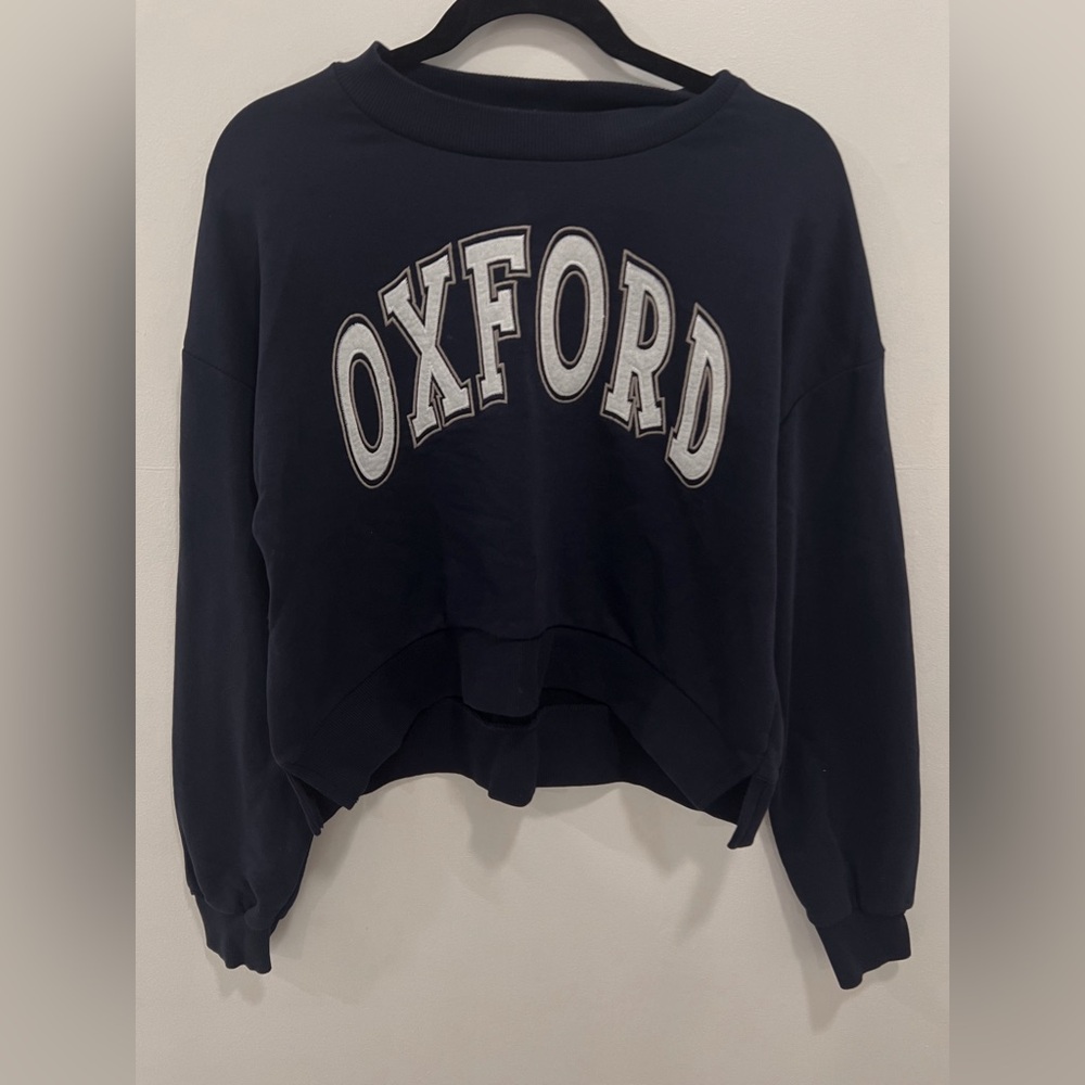 francesca’s dark blue oxford crew size m